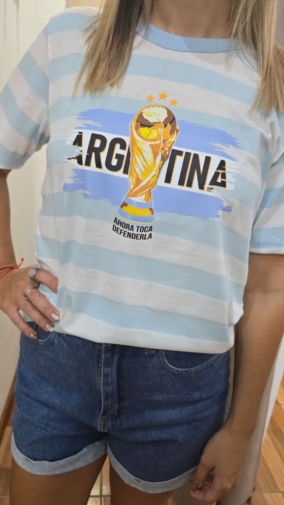 Ahora Toca Defenderla – Remera Mujer