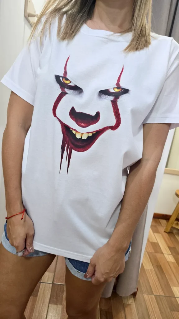 Bloody Smile – Remera
